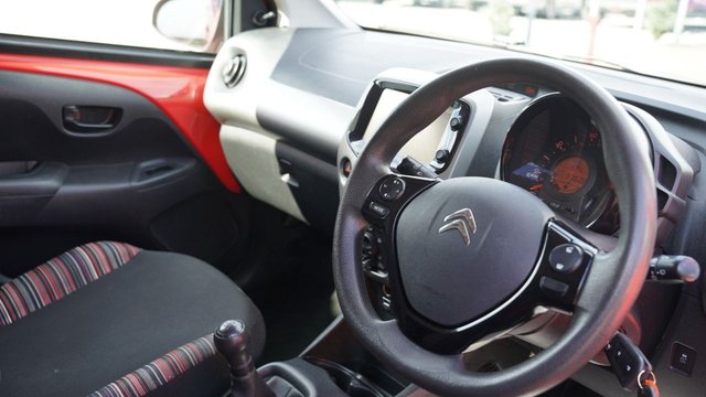 View our CITROEN C1