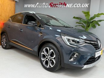 View our RENAULT CAPTUR