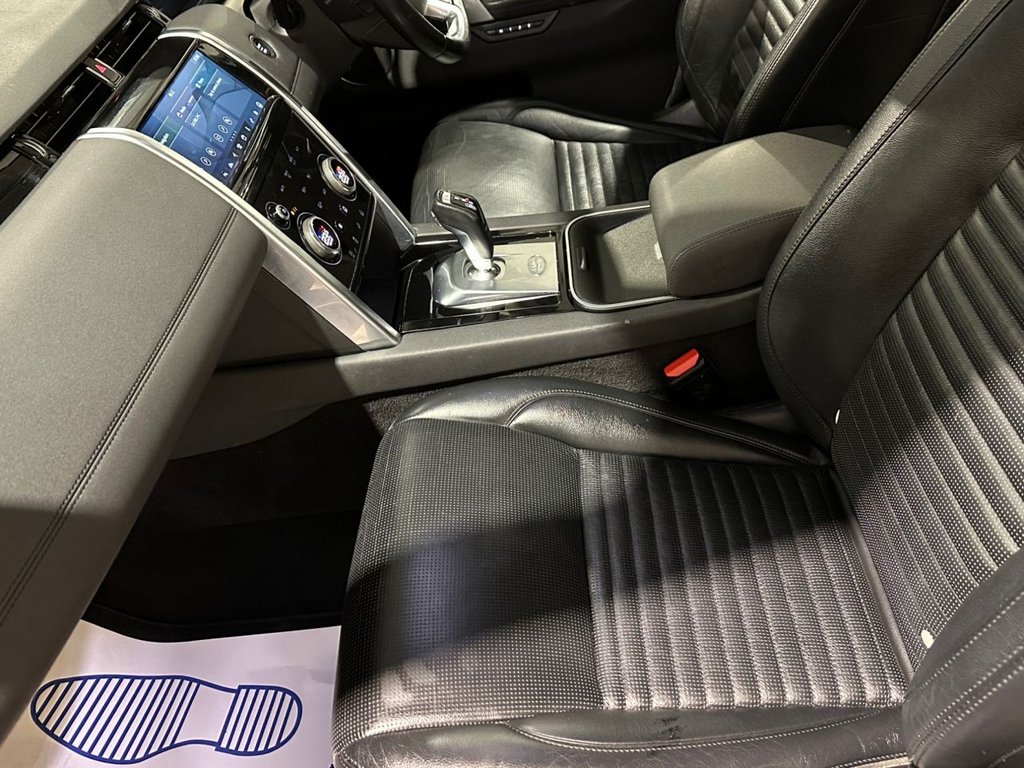 USED 2019 69 LAND ROVER DISCOVERY SPORT 2.0 D150 MHEV SE SUV 5dr Diesel Auto 4WD Euro 6 (s/s) (150 ps) 