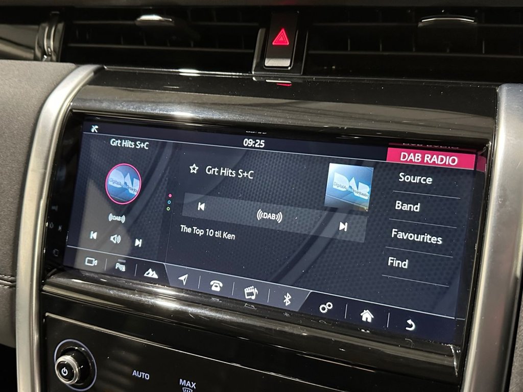 USED 2019 69 LAND ROVER DISCOVERY SPORT 2.0 D150 MHEV SE SUV 5dr Diesel Auto 4WD Euro 6 (s/s) (150 ps) 