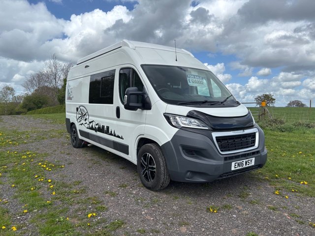 View our PEUGEOT BOXER