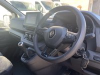 USED 2023 72 RENAULT TRAFIC 2.0 dCi Blue SL30 Business+ Panel Van 5dr Diesel Manual L1 H1 Euro 6 (s/s) (130 ps) 