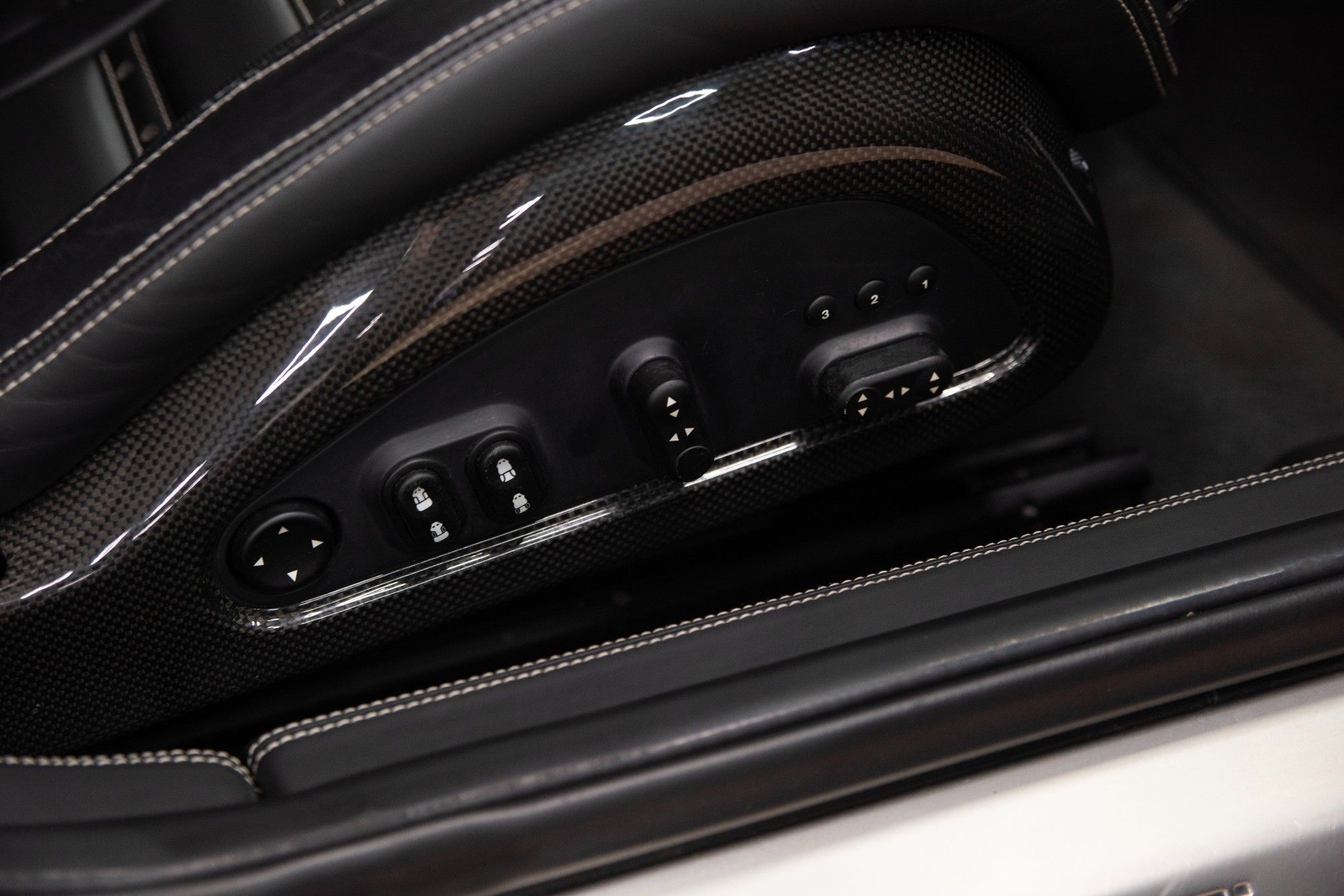 USED 2008 08 FERRARI 599 6.0 V12 GTB Fiorano  