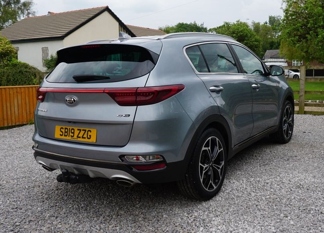View our KIA SPORTAGE