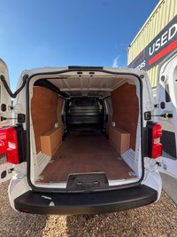 USED 2023 23 VAUXHALL VIVARO 1.5 Turbo D 2900 Pro Panel Van 6dr Diesel Manual L2 H1 Euro 6 (s/s) (100 ps) Drives superb !