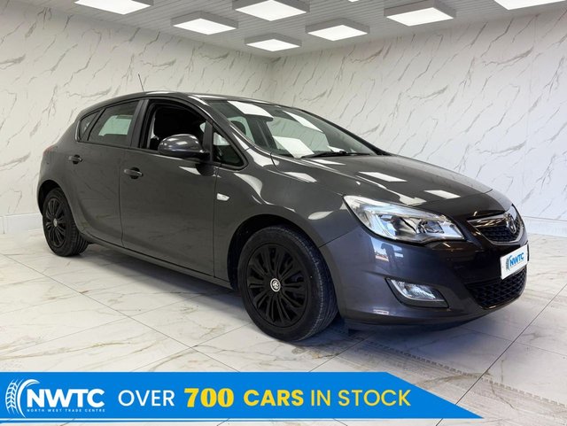 2011 VAUXHALL ASTRA MAKE US AN OFFER 1.6 16V EXCLUSIV HATCHBACK 5DR PETROL MANUAL EURO... photo