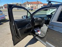 USED 2023 23 VAUXHALL CROSSLAND 1.2 Turbo Design SUV 5dr Petrol Manual Euro 6 (s/s) (110 ps) 1 OWNER FROM NEW* SERVICE HISTORY* REVERSING CAMERA* LANE ASSIST* AUTO START / STOP* TRACTION CONTROL* 6 SPEED* CRUISE CONTROL* AIR CON* BLUETOOTH PHONE AND AUDIO* DAB