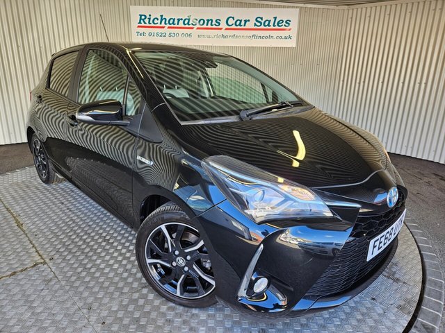 2018 TOYOTA YARIS 1.5 VVT H DESIGN HATCHBACK 5DR PETROL HYBRID E CVT EURO 6... photo