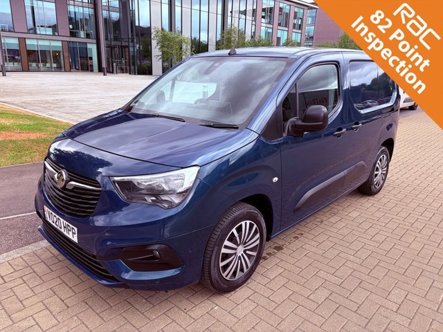 View our Vauxhall Combo 2000 SPORTIVE 1.5TurboD EU6 S/S L1 H1 *AIRCON*SATNAV*CAMERA*SENSORS*E/P*LANE ASSIST*APPLE CARPLAY*