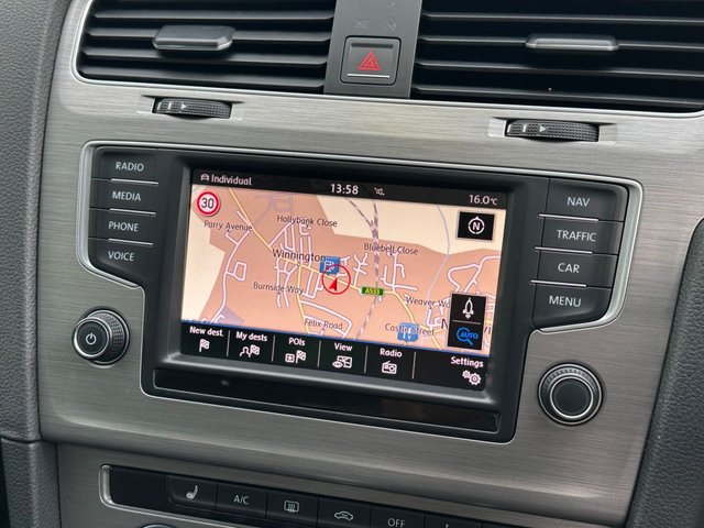 View our VOLKSWAGEN GOLF