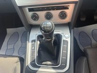 USED 2017 17 VOLKSWAGEN PASSAT 2.0 TDI SE Business Estate 5dr Diesel Manual Euro 6 (s/s) (150 ps) SAT NAV. SENSORS. ESTATE. 1 FORMER OWNER. 2 KEYS