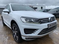 USED 2015 15 VOLKSWAGEN TOUAREG 3.0 TDI V6 BlueMotion Tech R-Line SUV 5dr Diesel Tiptronic 4WD Euro 6 (s/s) (262 ps) very low mls fsh top spec immaculate condition comes with 1 years mot service and 3 mts warranty