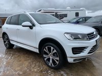 USED 2015 15 VOLKSWAGEN TOUAREG 3.0 TDI V6 BlueMotion Tech R-Line SUV 5dr Diesel Tiptronic 4WD Euro 6 (s/s) (262 ps) very low mls fsh top spec immaculate condition comes with 1 years mot service and 3 mts warranty