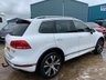 USED 2015 15 VOLKSWAGEN TOUAREG 3.0 TDI V6 BlueMotion Tech R-Line SUV 5dr Diesel Tiptronic 4WD Euro 6 (s/s) (262 ps) very low mls fsh top spec immaculate condition comes with 1 years mot service and 3 mts warranty