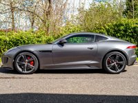 USED 2015 A JAGUAR F-TYPE 5.0 V8 R Coupe 2dr Petrol Auto AWD Euro 6 (s/s) (550 ps) V8 power, incredible sound.