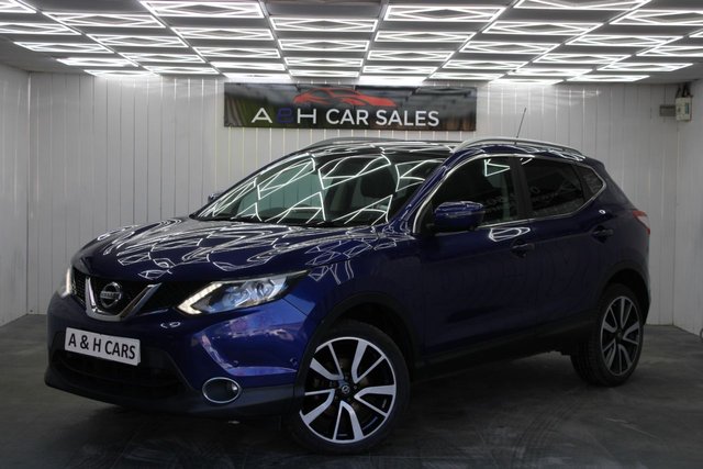 2015 QASHQAI 2015 1.6 DIG T TEKNA SUV 5DR PETROL MANUAL 2WD EURO 6... photo