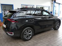 USED 2024 24 KIA SPORTAGE 1.6 h T-GDi GT-Line S SUV 5dr Petrol Hybrid Auto Euro 6 (s/s) (207 bhp) SUNROOF SAT NAV PARKING CAMERA CARPLAY CRUISE CONTROL PART LEATHER HEATED VENTILATED SEATS HEATED STEERING WHEEL PARKING SENSORS 1 OWNER SERVICE HISTORY WARRANTY