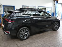 USED 2024 24 KIA SPORTAGE 1.6 h T-GDi GT-Line S SUV 5dr Petrol Hybrid Auto Euro 6 (s/s) (207 bhp) SUNROOF SAT NAV PARKING CAMERA CARPLAY CRUISE CONTROL PART LEATHER HEATED VENTILATED SEATS HEATED STEERING WHEEL PARKING SENSORS 1 OWNER SERVICE HISTORY WARRANTY