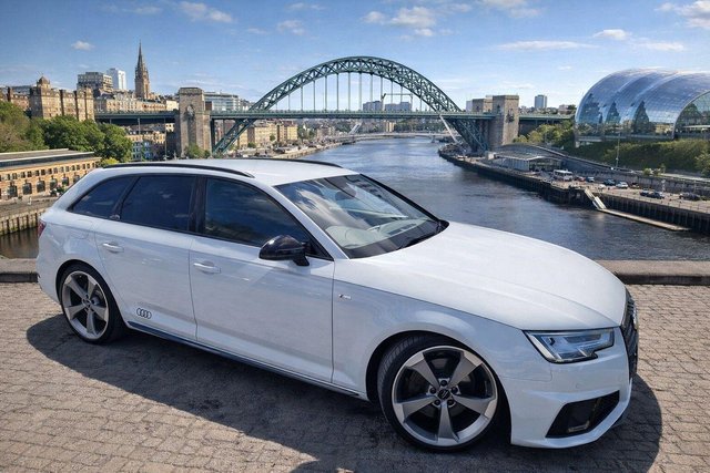 View our AUDI A4 AVANT