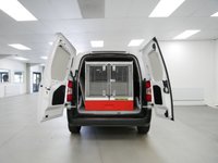 USED 2024 24 VAUXHALL COMBO L1 1.5 TURBO D 100 BHP 2300 PRIME 6 DOOR ( DOG CAGES ) REAR DOG CAGES | TWIN SIDE ACCESS DOORS