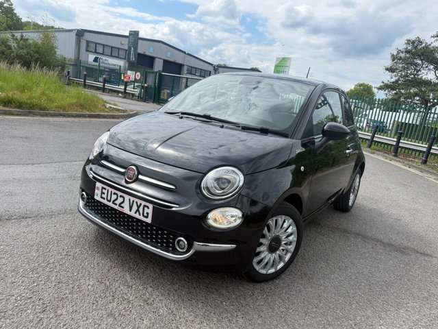View our Fiat 500 1.0 MHEV Dolcevita Hatchback 3dr Petrol Manual Euro 6 (s/s) (70 bhp)