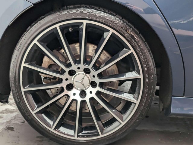 USED 2022 72 MERCEDES-BENZ A-CLASS 2.0 AMG A 35 4MATIC Executive Auto 4WD 5dr CLICK+COLLECT / HOME DELIVERY