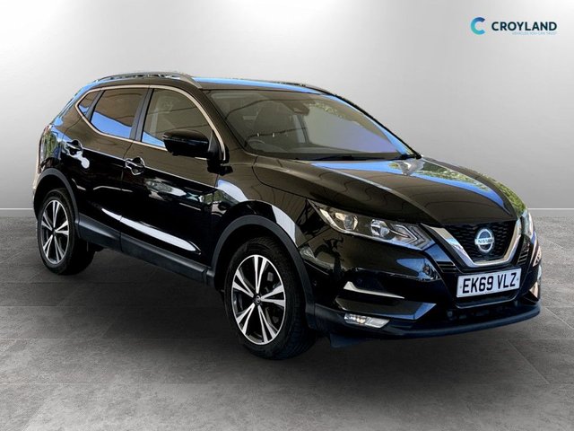 View our Nissan Qashqai 1.3 DIG-T N-Connecta SUV 5dr Petrol DCT Auto Euro 6 (s/s) (160 ps)