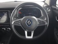 USED 2020 70 RENAULT ZOE R110 52kWh Iconic Hatchback 5dr Electric Auto (i) (107 bhp) 
