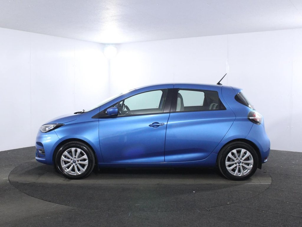 USED 2020 70 RENAULT ZOE R110 52kWh Iconic Hatchback 5dr Electric Auto (i) (107 bhp) 