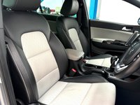 USED 2021 71 KIA SPORTAGE 1.6 CRDi MHEV GT-Line SUV 5dr Diesel Hybrid Manual Euro 6 (s/s) (134 bhp) GT-Line Hybrid, Full Service History, 19" Alloy Wheels, Heated Leather, Cruise, Parking Aids & Camera, SATNAV, 8 inch Touchscreen, Only 45000 Miles