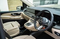 USED 2025 25 MERCEDES-BENZ V-CLASS 2.0 V220d Premium MPV 5dr Diesel G-Tronic+ Euro 6 (s/s) (8 Seat, Extra Long) (163 ps) 