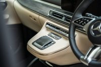 USED 2025 25 MERCEDES-BENZ V-CLASS 2.0 V220d Premium MPV 5dr Diesel G-Tronic+ Euro 6 (s/s) (8 Seat, Extra Long) (163 ps) 