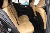 USED 2018 68 VOLVO XC40 2.0 D3 Inscription Auto Euro 6 (s/s) 5dr FULL VOLVO MAIN DEALER HISTORY