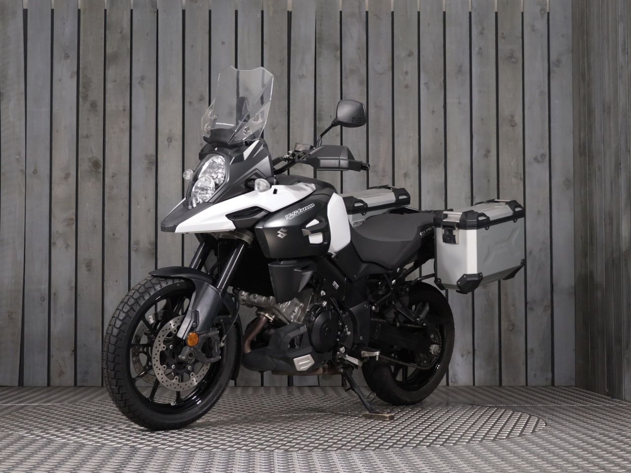 SUZUKI V-STROM 1000