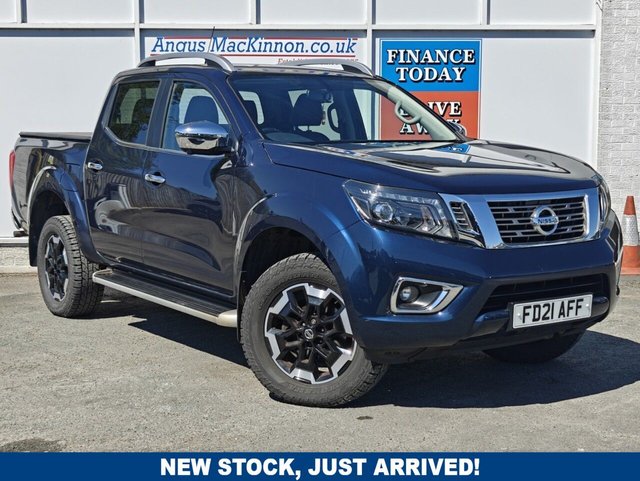 2021 NISSAN NAVARA