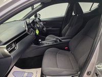 USED 2018 68 TOYOTA C-HR 1.8 VVT-h Icon SUV 5dr Petrol Hybrid CVT Euro 6 (s/s) (122 ps) 