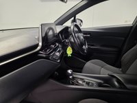 USED 2018 68 TOYOTA C-HR 1.8 VVT-h Icon SUV 5dr Petrol Hybrid CVT Euro 6 (s/s) (122 ps) 