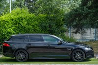 USED 2015 15 JAGUAR XF 2.2d R-Sport Black Sportbrake 5dr Diesel Auto Euro 5 (s/s) (200 ps) FSH, RCAM, H/SEATS
