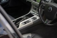 USED 2015 15 JAGUAR XF 2.2d R-Sport Black Sportbrake 5dr Diesel Auto Euro 5 (s/s) (200 ps) FSH, RCAM, H/SEATS