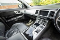 USED 2015 15 JAGUAR XF 2.2d R-Sport Black Sportbrake 5dr Diesel Auto Euro 5 (s/s) (200 ps) FSH, RCAM, H/SEATS