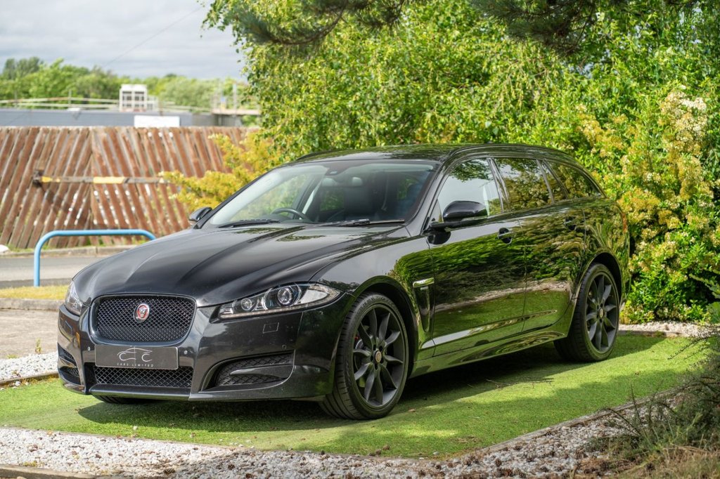 USED 2015 15 JAGUAR XF 2.2d R-Sport Black Sportbrake 5dr Diesel Auto Euro 5 (s/s) (200 ps) FSH, RCAM, H/SEATS