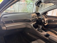 USED 2019 69 PEUGEOT 5008 1.5 BlueHDi Allure SUV 5dr Diesel Manual Euro 6 (s/s) (130 ps)+2 KEYS+HISTORY+7 SEATS+CLIMATE+PARK CONTROL+PRIVACY+ALLOYS+CRUISE+BLUETOOTH+MEDIA+NAV+USB+AUX+DAB+NEW TIMING BELT AND WATER PUMP AND SERVICE+ 2 KEYS+HISTORY+7 SEATS+CLIMATE+PARK CONTROL+PRIVACY+ALLOYS+CRUISE+BLUETOOTH+MEDIA+NAV+USB+AUX+DAB+NEW TIMING BELT AND WATER PUMP AND SERVICE+HPI CLEAR
