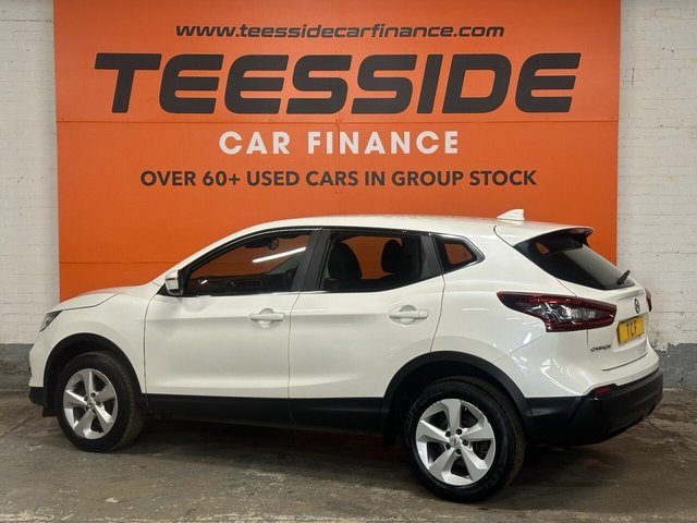View our NISSAN QASHQAI