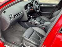 USED 2015 AUDI RS4 AVANT 4.2 FSI V8 Estate 5dr Petrol S Tronic quattro Euro 5 (450 ps) 