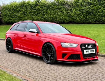 View our AUDI RS4 AVANT