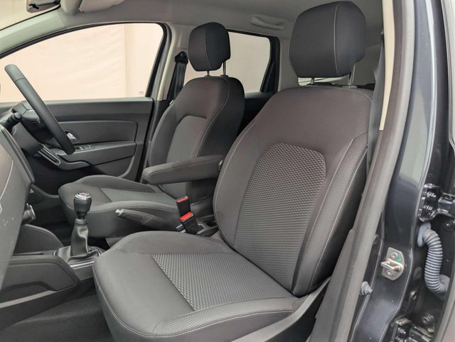 USED 2020 70 DACIA DUSTER 1.3 Duster Comfort TCe 4x2 5dr CLICK+COLLECT / HOME DELIVERY