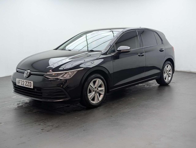 USED 2022 22 VOLKSWAGEN GOLF 1.0 Golf Life eTSI Semi-Auto 5dr CLICK+COLLECT / HOME DELIVERY