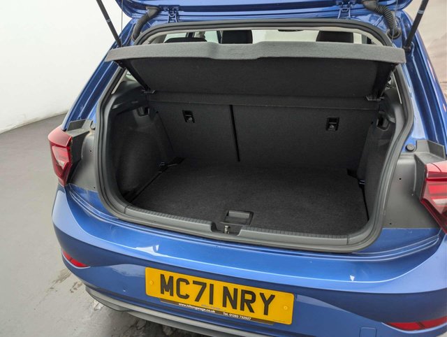USED 2021 71 VOLKSWAGEN POLO 1.0 Polo Life TSi 5dr CLICK+COLLECT / HOME DELIVERY