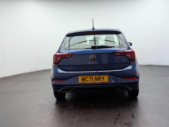 USED 2021 71 VOLKSWAGEN POLO 1.0 Polo Life TSi 5dr CLICK+COLLECT / HOME DELIVERY