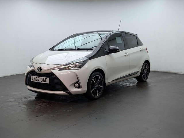 USED 2017 67 TOYOTA YARIS 1.5 Yaris Bi-Tone VVT-i 5dr CLICK+COLLECT / HOME DELIVERY